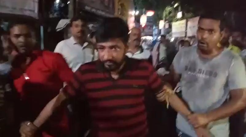 পুলিশ পরিচয় দিয়ে তরুণীকে উত্যক্ত করায় গণধোলাই, গ্রেপ্তার যুবক