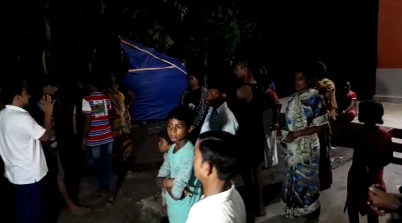 ফের রাতভর দুষ্কৃতী তাণ্ডব কাঁকিনাড়ায়, বোমাবাজিতে জখম শিশু
