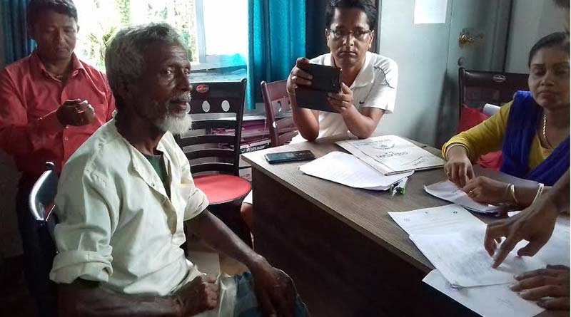 কাটমানির ভুয়ো অভিযোগ পঞ্চায়েত প্রধানের বিরুদ্ধে, ক্ষমা চেয়ে মুচলেকা প্রৌঢ়ের
