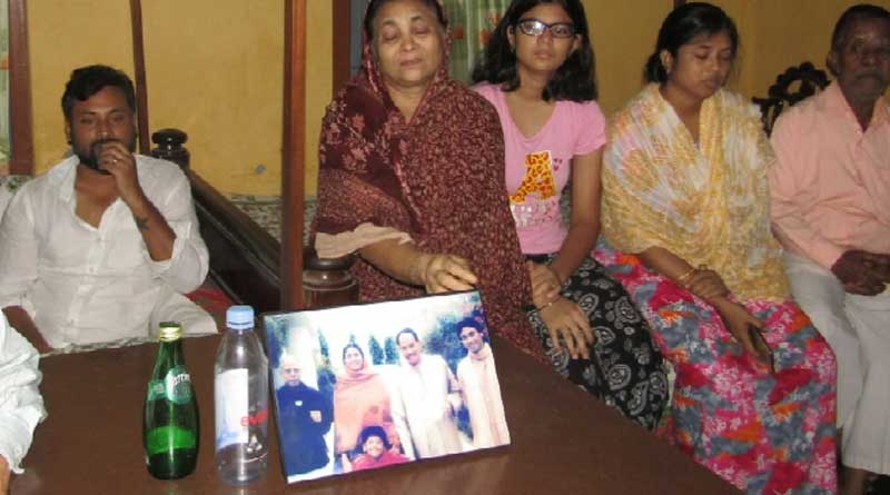 Family members of Dinhata,native place of Ershad remember him