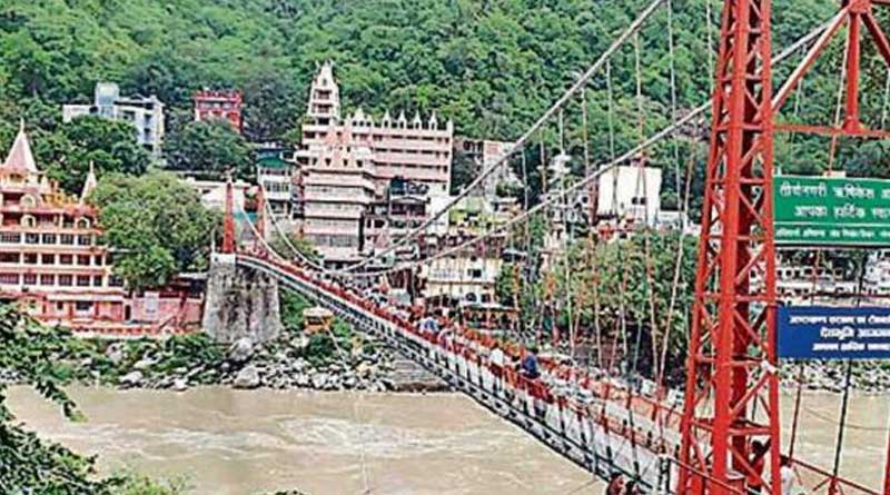 Local business is in danger as Laxman Jhula has been closed