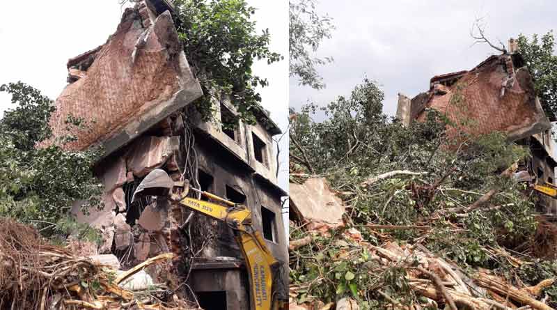 A part of Mohini Cotton Mill is collapsed on Monday