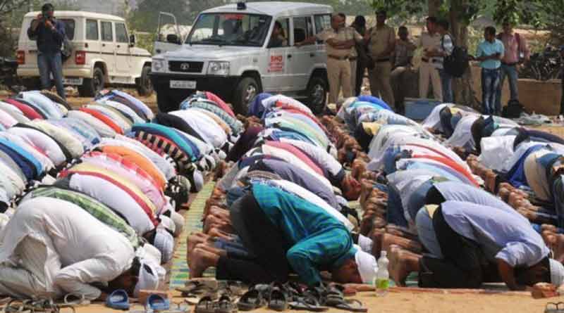 Namaz row: Aligarh bans all religious activities on road