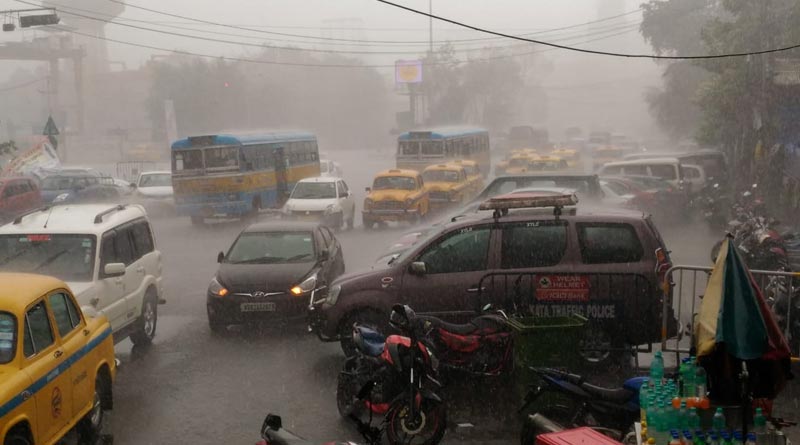 Relief from scorching heat, heavy rain lashes Kolkata