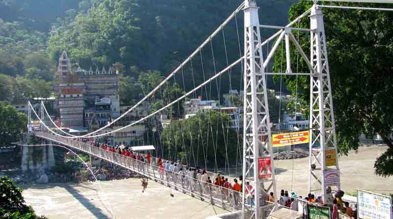 The 96-year-old bridge Rishikesh's 'Lakshman Jhula' temporarily closed