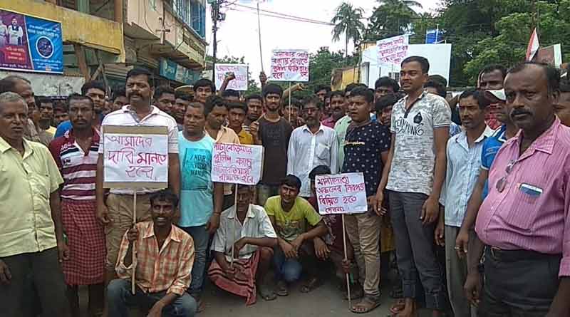 অন্যত্র সরছে পুলিশ ফাঁড়ি! প্রতিবাদে পথে গ্রামবাসীরা