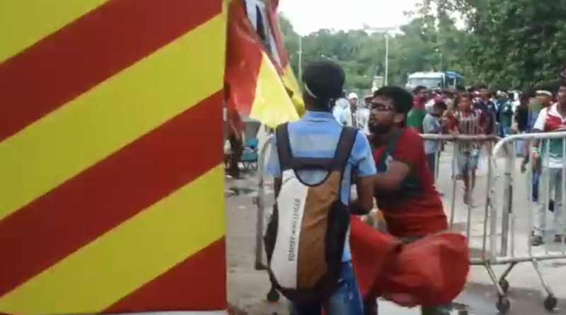 ম্যাচ জিতে অভব্যতা, ইস্টবেঙ্গলের শতবার্ষিকীর গেট ভাঙল মোহনবাগান সমর্থকরা