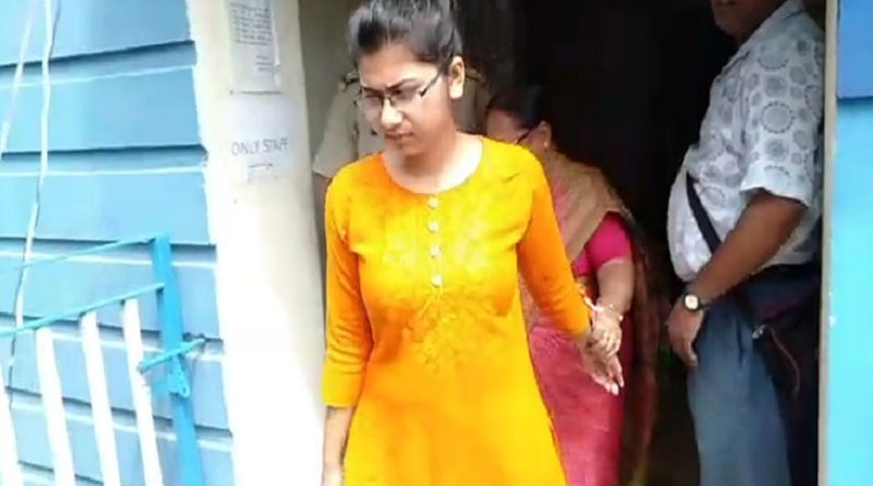 প্রেমিকের সঙ্গে ছক কষেই ব্যবসায়ীর বাড়িতে ডাকাতি, নরেন্দ্রপুরে ধৃত মূল চক্রী