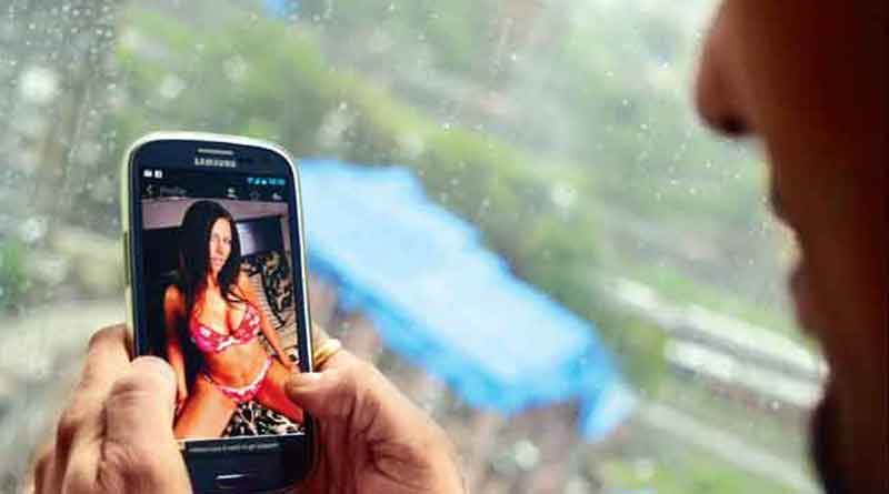 নগ্ন ছবির বদলে পাঁচতারা হোটেলে চাকরির টোপ, কুপ্রস্তাব দিয়ে শ্রীঘরে ইঞ্জিনিয়ার