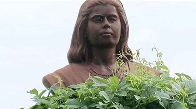 Tapasi Malil's idol is being neglected in Singur by TMC