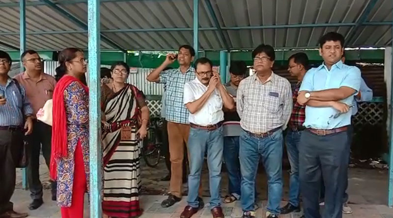 গাফিলতিতে শিশুমৃত্যুর অভিযোগ, চিকিৎসকদের মারধরের ঘটনায় উত্তপ্ত কোচবিহার