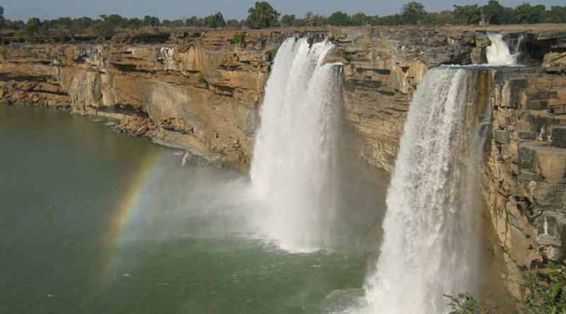 List of five waterfalls in India for your travel destination