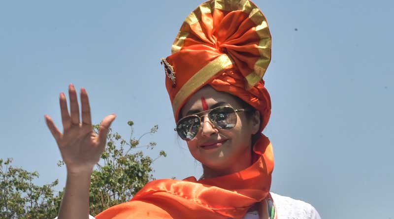 মনোনয়ন জমা দিলেন উর্মিলা-প্রিয়া দত্ত, দেখুন প্রার্থীদের প্রচারের ছবি