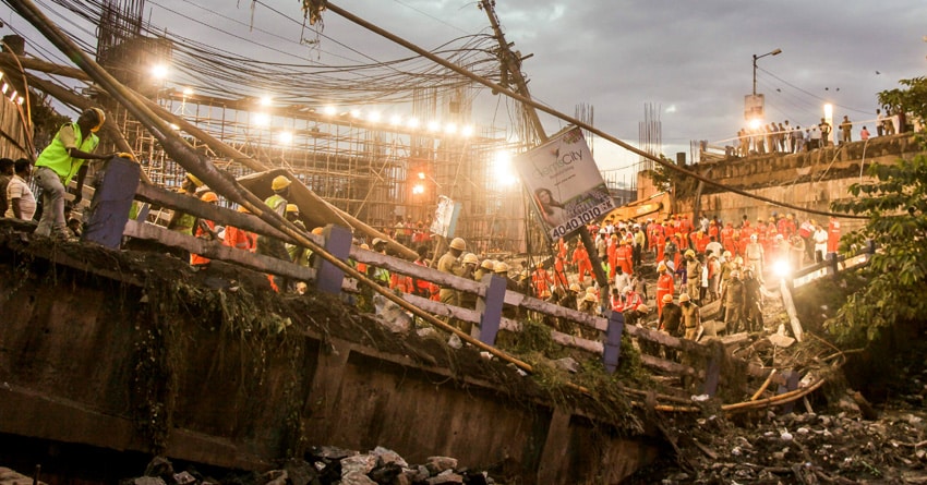 #MajerhatBridgeCollapse: বিপর্যয়ের সাক্ষী sangbadpratidin.in