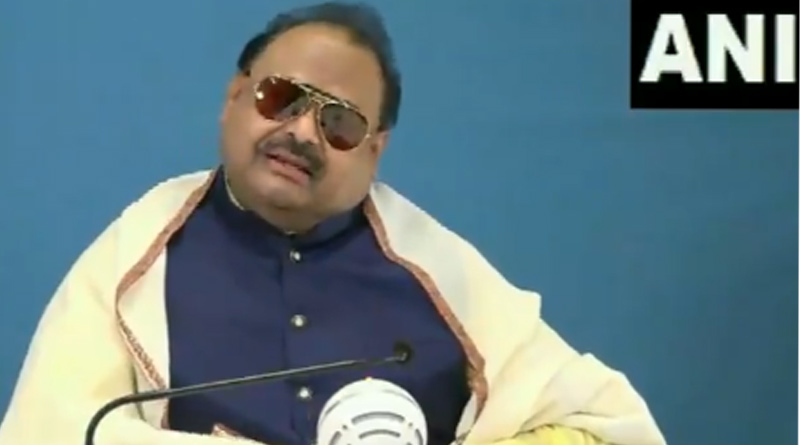 ‘সারে জাহাঁ সে আচ্ছা হিন্দুস্তান হামারা’, গাইছেন পাকিস্তানি নেতা