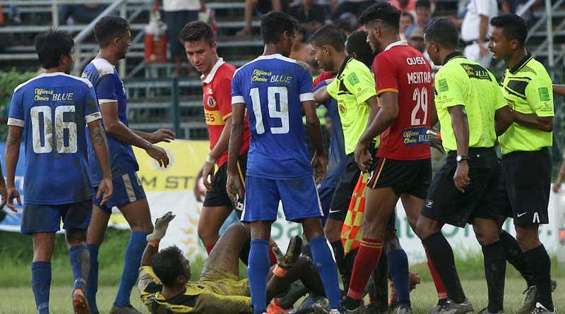 কোয়েস ও ইস্টবেঙ্গলের রাজনীতিতে দেবরাজকে বলির পাঁঠা করছে আইএফএ