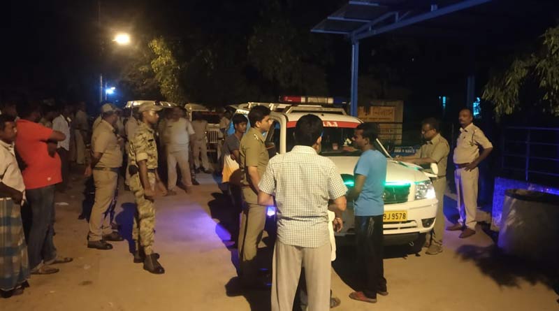 দিনভর টানাপোড়েন, ২২টি গাড়ির কনভয়ে গভীর রাতে নানুর পৌঁছল  বিজেপি কর্মীর দেহ