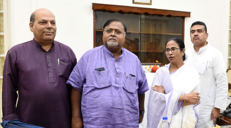তৃণমূলে যোগ বর্ষীয়ান কংগ্রেস নেতা ওমপ্রকাশ মিশ্রের, পেলেন বড় দায়িত্ব
