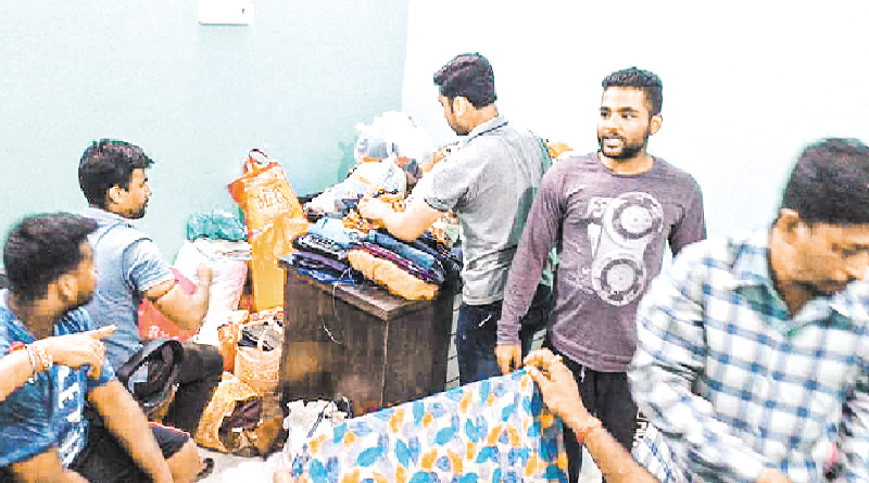 আগমনিতে নতুন পোশাকের গন্ধ পাবে ওরাও, আসানসোলে চালু বস্ত্র ব্যাংক