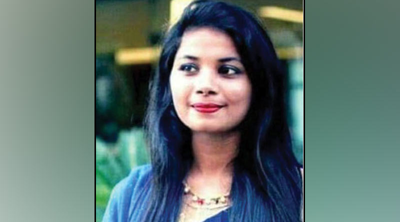 বাংলাদেশি সেজে গোপনে পড়াশোনা,  বিশ্ববিদ্যালয় থেকে বহিষ্কৃত রোহিঙ্গা তরুণী
