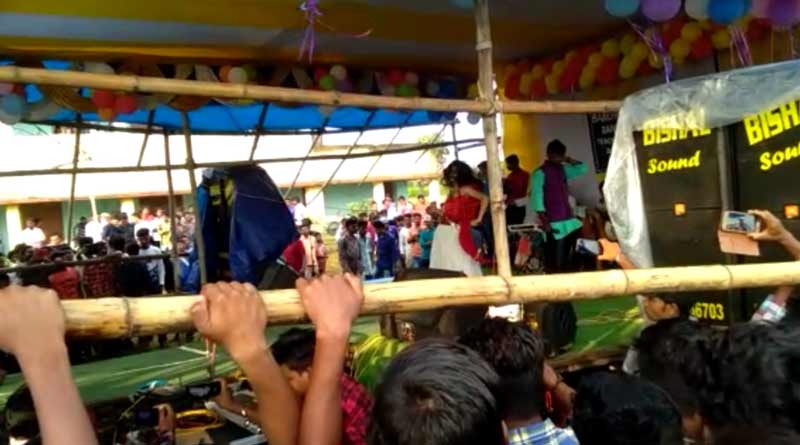 শিক্ষক দিবসে স্কুল ও কলেজে চটুল নাচ, ভাইরাল ভিডিও ঘিরে বিতর্ক তুঙ্গে