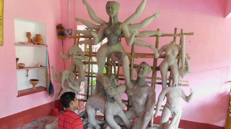 This 500-year-old Durga Puja in Hasnabad draws devotees