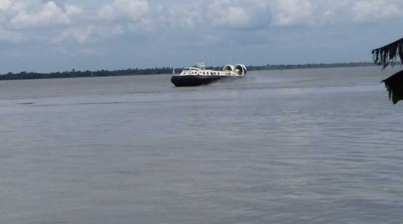 Over loaded boat capsizes in Rupnarayan river, many feared drowned
