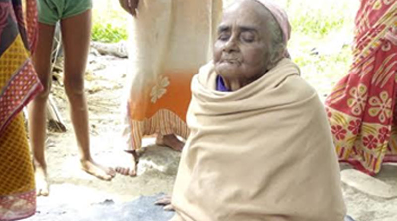 স্বামীর মৃত্যুদিনে পুনর্জন্ম, ভাগীরথীতে তলিয়ে গিয়েও বেঁচে ফিরলেন অশীতিপর বৃদ্ধা