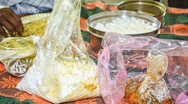 Hot food in plastic bags can cause big health problem