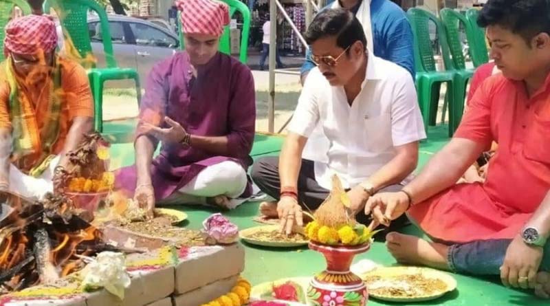 বিজেপি যোগ সময়ের অপেক্ষা!  জন্মদিনে মোদির জন্য যজ্ঞ সব্যসাচী দত্তর