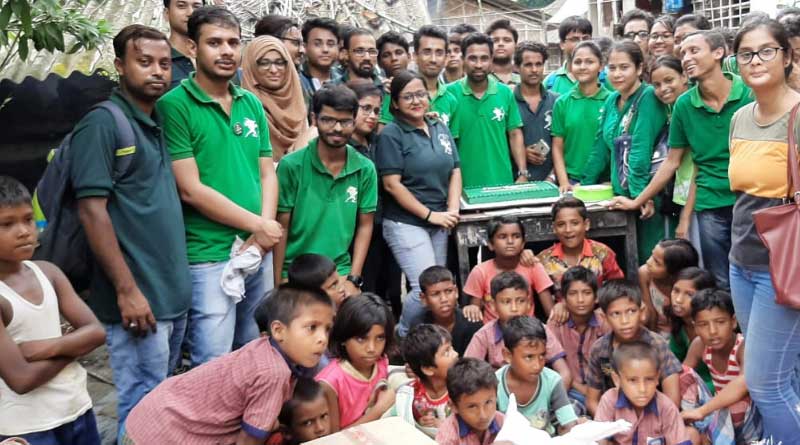 সিলিকোসিস আক্রান্তদের মুখে হাসি ফোটানোর উদ্যোগ, উপহার বিলি রবিনহুড বাহিনীর