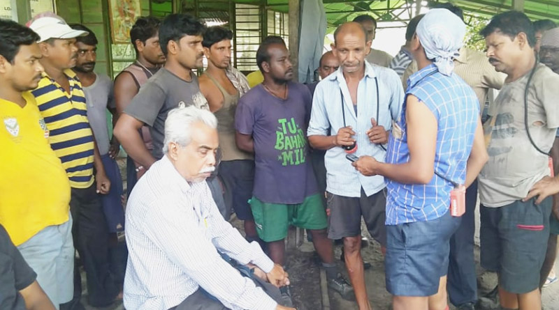 মেলেনি বোনাস, পুজোর মাঝেই ধরনায় বসলেন অন্ডালের কোলিয়ারির শ্রমিকরা