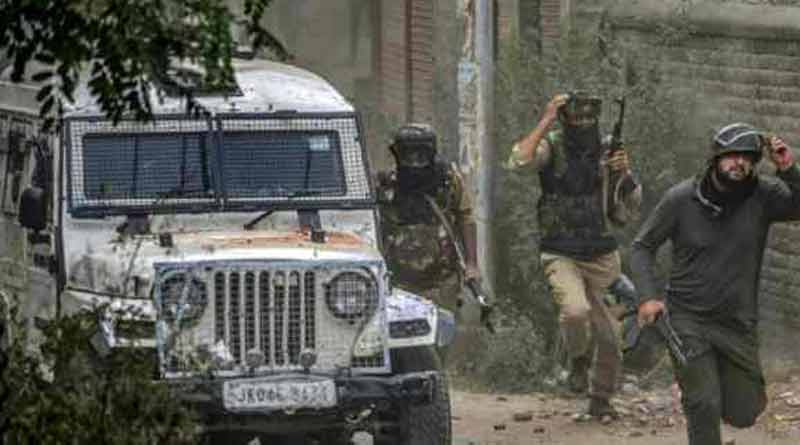 Terrorists hurl grenade at deputy commissioner's office in J&K's Anantnag