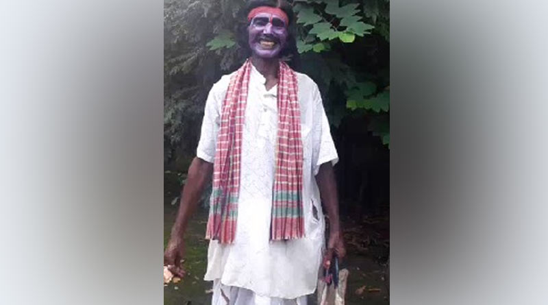 উৎসব শেষ, ৪দিন পর বিজয়ার মিঠাই নিয়ে বাড়ি ফিরল বহুরূপী ‘ডাকাত’