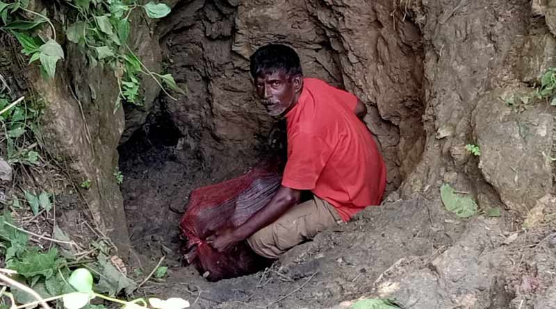 Hope fading, illegal miners still stuck in Asansol coal mine