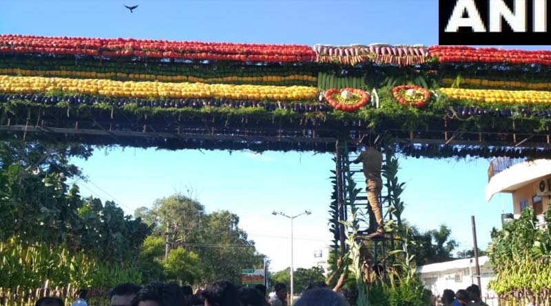 জিনপিংকে স্বাগত জানাতে মহাবলীপুরমে তৈরি হল ১৮ রকমের ফল ও সবজির গেট