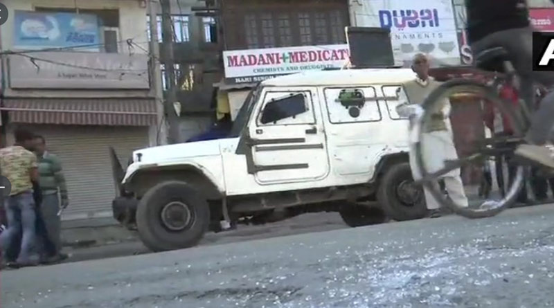 Grenade attack at Srinagar, atleast 7 civilian injured