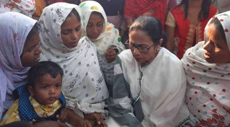 Mamata Banerjee visits families of workers killed in Kashmir