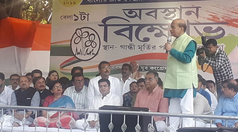 জয়েন্টে ব্রাত্য বাংলা ভাষা, প্রতিবাদ সভায় বিজেপিকে আক্রমণ অভিষেকের