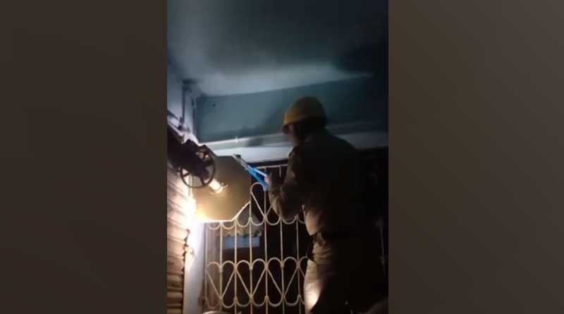 মাঝরাতে আচমকা বেজে উঠল ব্যাংকের সাইরেন, শোরগোল ভাতারে