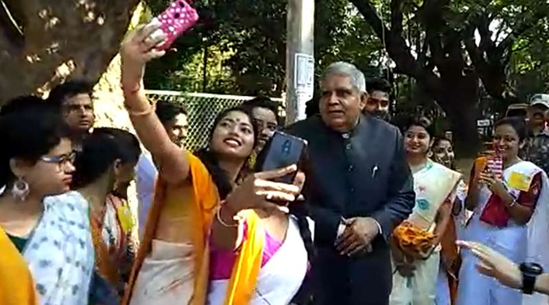 Governor Jagdeep Dhankar interracts with students of Vishwabharati