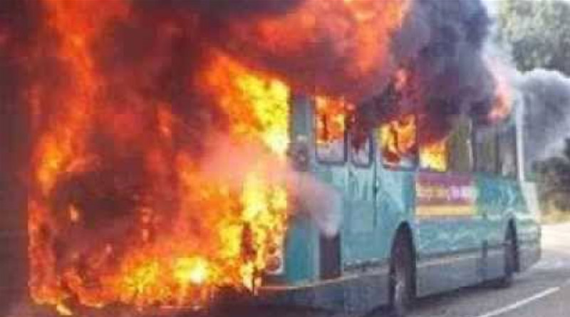 শ্রীলঙ্কায় মুসলিম ভোটার ভরতি ১০০টি বাসে আগুন দুষ্কৃতীদের