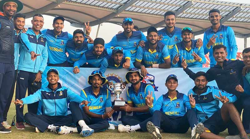 গুরুমন্ত্রেই শাপমুক্তি, দু’বছর পর ২২ গজে ভারতসেরা সোনার বাংলা