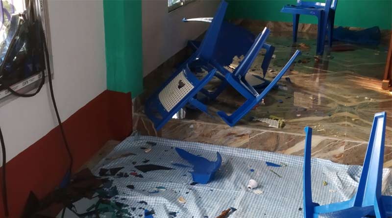 ‘জয় শ্রীরাম’ ধ্বনি দিতে দিতে চার্চে হামলা, গ্রেপ্তার ৩ বিজেপি কর্মী