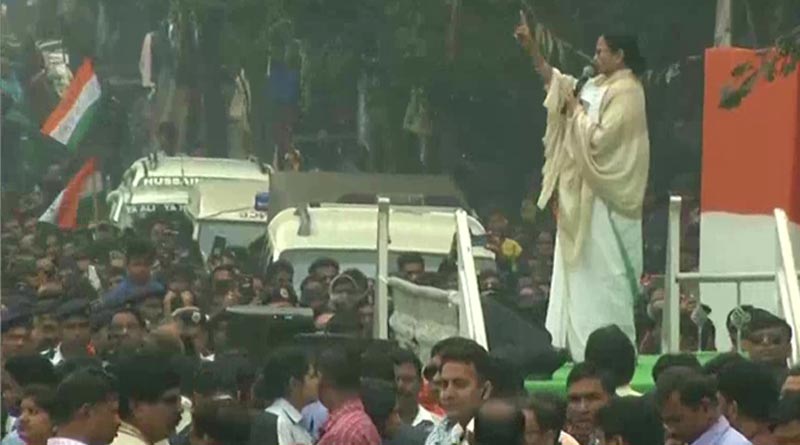 Mamata Banerjee extends support to students protesting against CAA