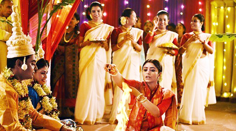 পুরোহিতের বেশে নিজের ‘গোপন কম্ম’ ফাঁস করলেন ঋতাভরী চক্রবর্তী