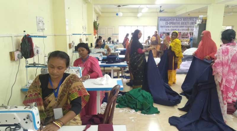 women of state stitch cloths for school children, makes a history