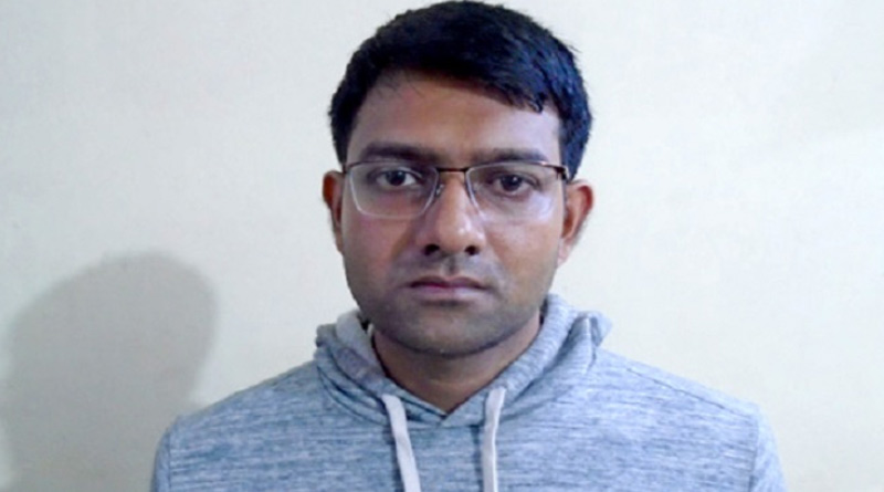 ভল্টের সাড়ে ৩ কোটি টাকা সরিয়ে ক্রিকেট জুয়ো, গ্রেপ্তার ব্যাংকের কর্মী