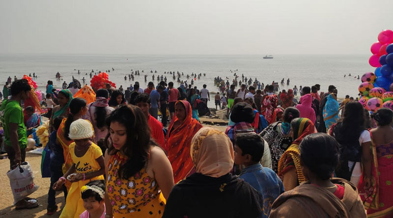Thousands of tourists throng Digha on Saraswati Puja