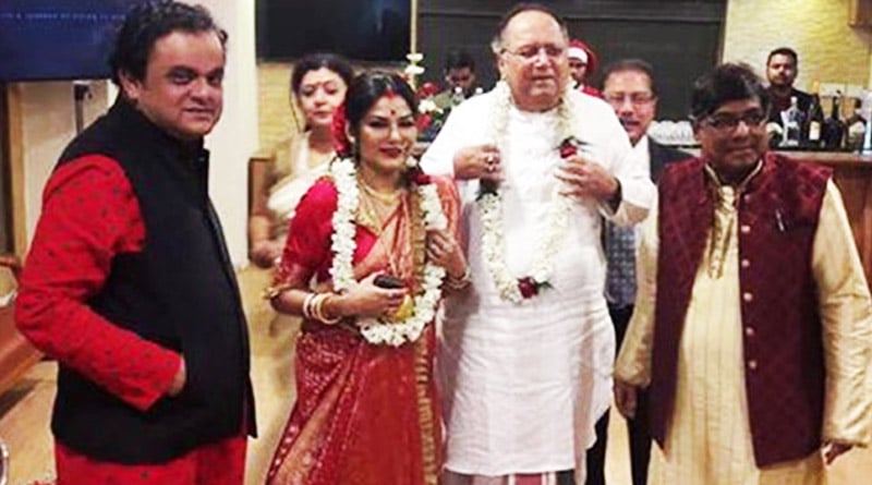 Tollywood couple Dolan Roy and Dipankar Dey ties knot